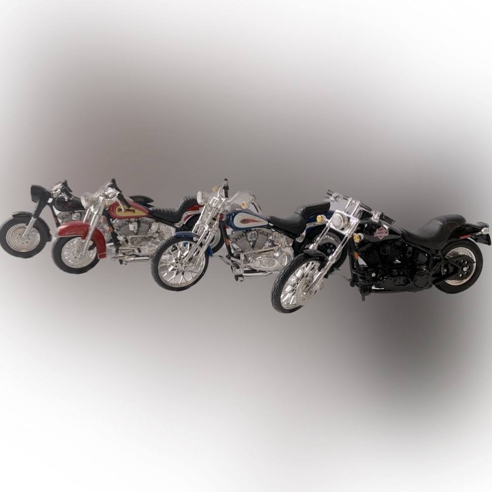 set of 4 Mini Motorcycle Models. Harley Davidson Brand.